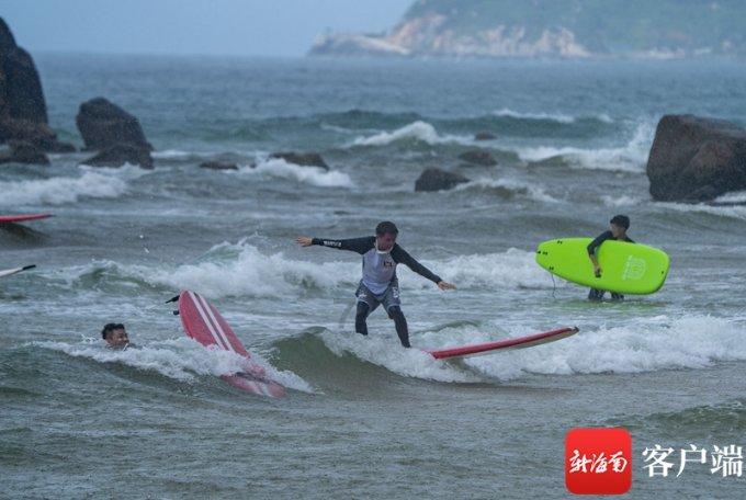 逃跑吧！少年